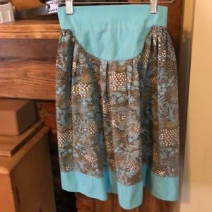 Adorable apron free with bundle of 3 or more